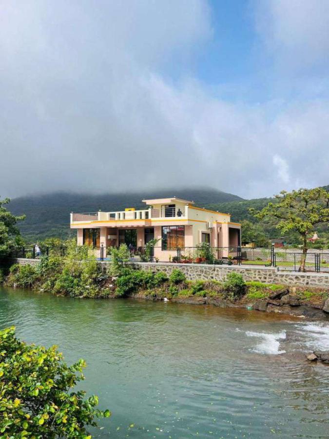 Diamond Villa Лонавала Экстерьер фото